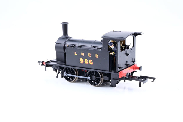Rapido Trains OO Gauge 932006 LNER Black Class Y7 No.986 - DCC Sound, Boxed