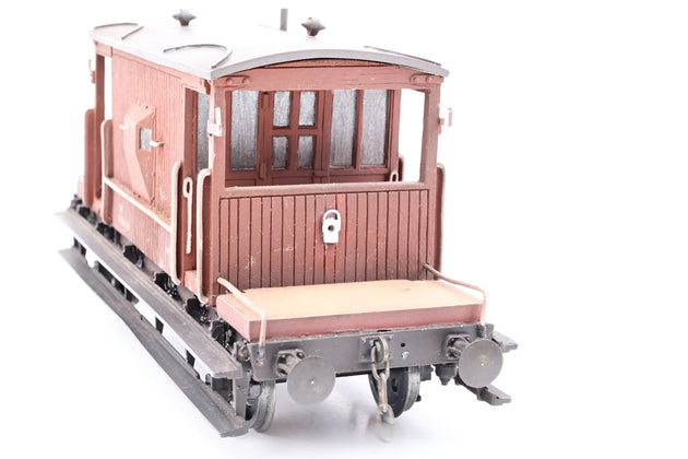 Skytrex O Gauge BR 20 Ton Brake Van with working Tail Light No.M951146