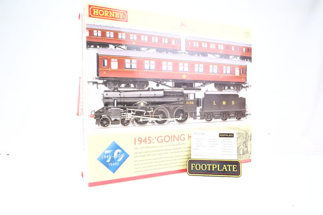 Hornby OO Gauge R3299 '1945 Going Home' Track Pack - Boxed