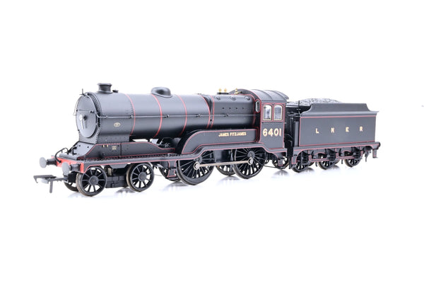 Bachmann OO Gauge 31-137A LNER Black Class D11/2 No.6401 'James Fitzjames' - Boxed