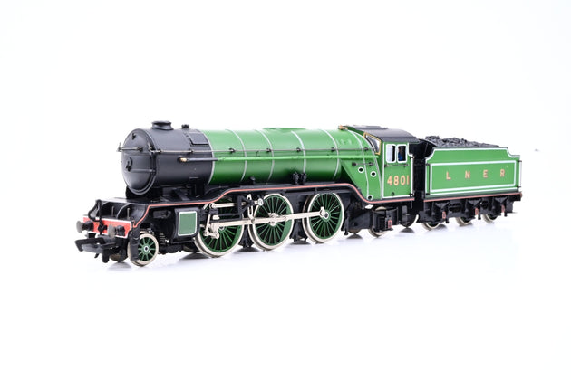 Bachmann OO Gauge 31-555 LNER Green 2-6-2 Class V2 No.4801 - Boxed