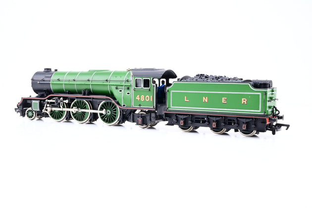 Bachmann OO Gauge 31-555 LNER Green 2-6-2 Class V2 No.4801 - Boxed