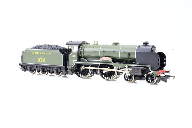Hornby OO Gauge R533 SR Green Schools Class No.934 'St Lawrence' - Boxed