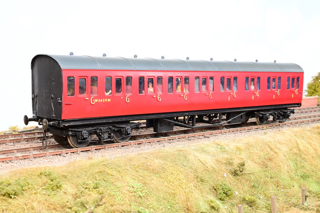Kit Built O Gauge Rake of 4 BR Crimson GWR Suburban Coaches