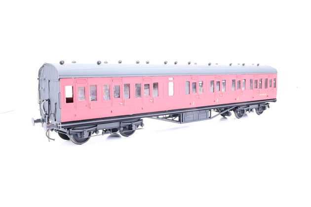Sidelines O Gauge Pair of BR Crimson Suburban Coaches