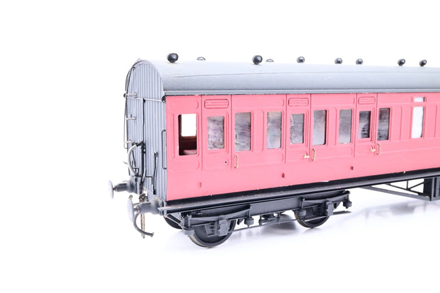 Sidelines O Gauge Pair of BR Crimson Suburban Coaches