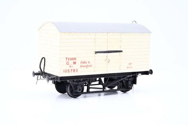 Kit Built O Gauge GWR White Tevan Insulated Goods Van No.105793 - Aftermarket Box