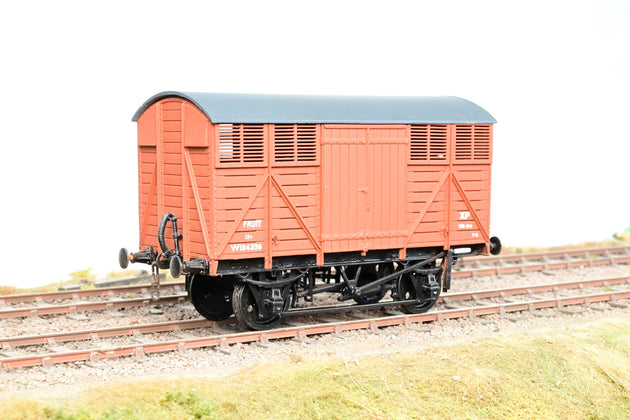 Kit Built O Gauge BR Bauxite 12T Ventilated Fruit Van No.W134336 - Boxed