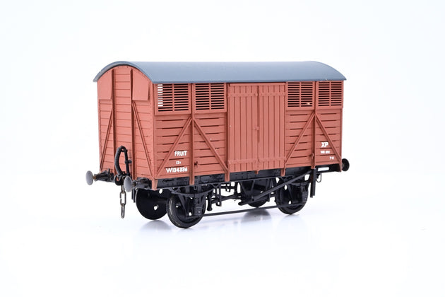 Kit Built O Gauge BR Bauxite 12T Ventilated Fruit Van No.W134336 - Boxed