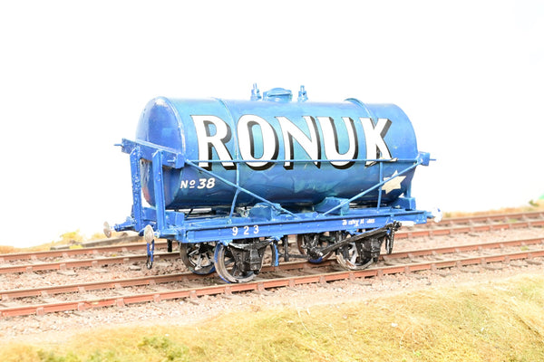 Kit Built O Gauge 'Ronuk' 14T Tank Wagon No.38 - Boxed