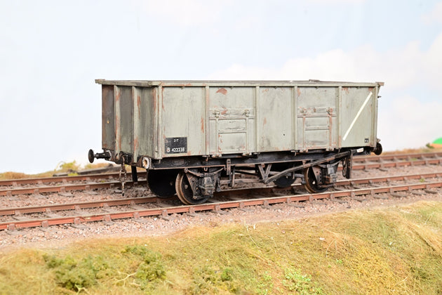 Kit Built O Gauge BR Grey 21T Steel Mineral Wagon No.B422238 - Weathered, Aftermarket Box