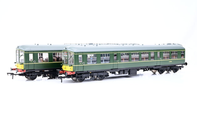 Bachmann OO Gauge 32-515 Derby Lightweight Two Car DMU BR Green w/ Yellow Warning Panel No.E29260, E29044