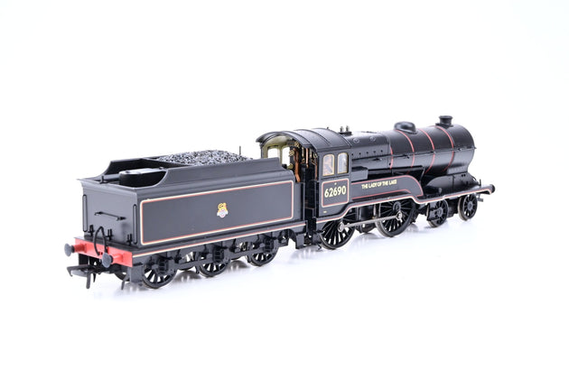 Bachmann OO Gauge 31-135 Class D11 BR Black Early Emblem No.62690 'The Lady of the Lake' - Boxed
