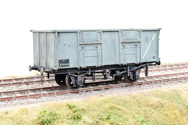Kit Built O Gauge BR Grey 24T Steel Hopper Wagon No.B202435 - Weathered, Unboxed