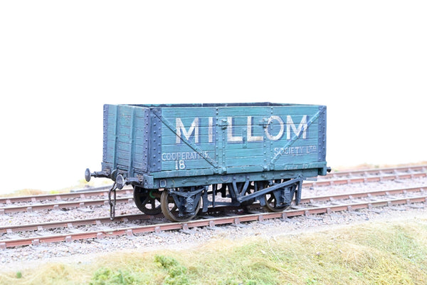 Kit Built O Gauge 'Millom Cooperative Society Ltd.' 7-Plank Open Wagon No.18 - Weathered, Unboxed