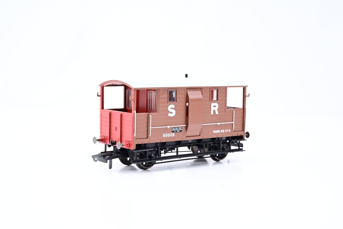 Hornby OO Gauge R6913A SR (ex LSWR) 20T Brake Van No.55009 - Boxed