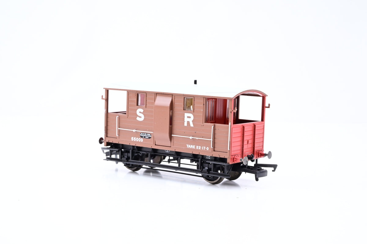 Hornby OO Gauge R6913A SR (ex LSWR) 20T Brake Van No.55009 - Boxed