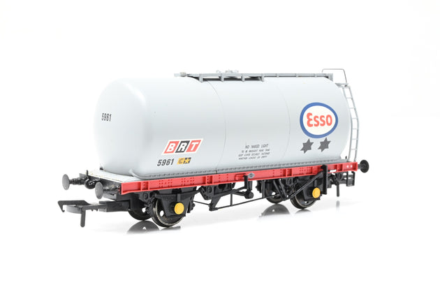 Bachmann OO Gauge 37-576A TTA Tank Wagon Esso Grey No.5961 - Boxed