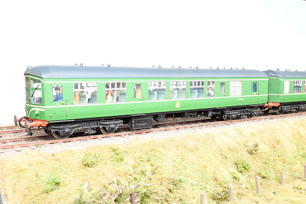Kit Built O Gauge BR Green Derby Light Weight 2-Car DMU No.M79016 & MM79612