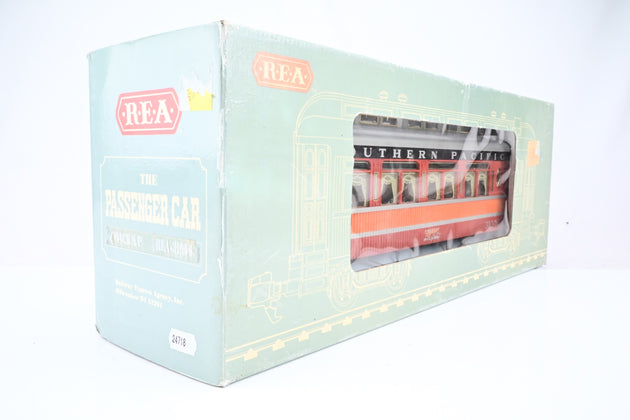 Railway Express Agency G Gauge 31006 Southern Pacific Passenger Car - Boxed