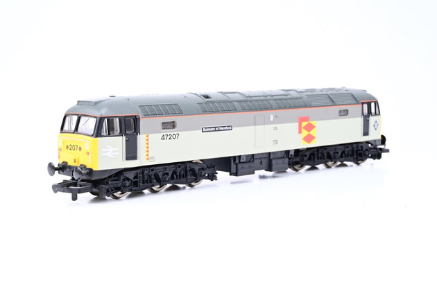 Lima OO Gauge L204945 Railfreight Distribution Class 47 No.47207 'Bulmers of Hereford' - Boxed