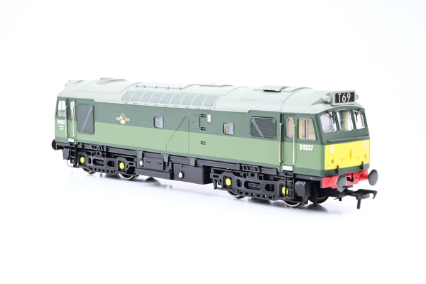 Bachmann OO Gauge BR Two-Tone Green Clas 25/2 No.D5237 - Boxed