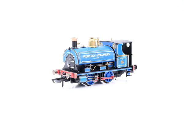 Hornby OO Gauge R3686 'Peckett Locomotive & Wagons' Pack w/ W4 Peckett  & 3 Open Wagons - Limited Edition, Boxed