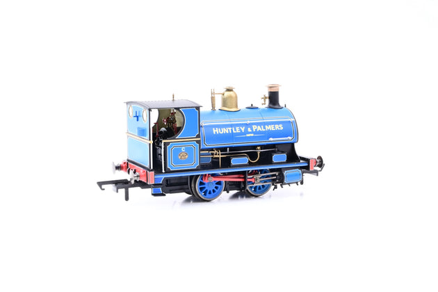 Hornby OO Gauge R3686 'Peckett Locomotive & Wagons' Pack w/ W4 Peckett  & 3 Open Wagons - Limited Edition, Boxed