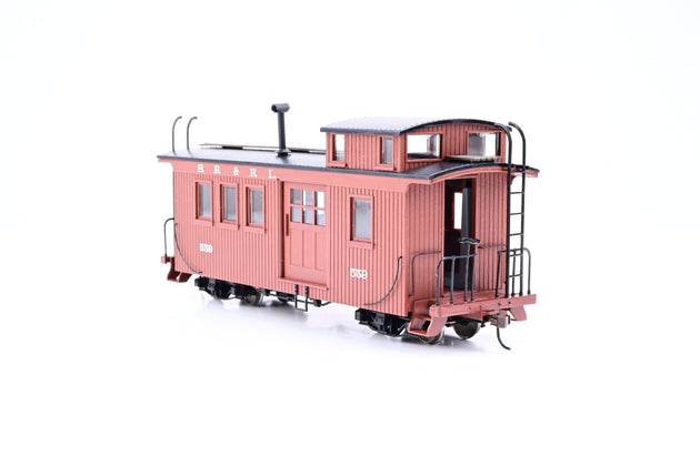 Spectrum On30 2677 Side Door Wood Caboose 'Sandy River & Rangeley Lake' No.559 - Boxed