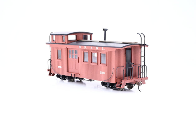Spectrum On30 2677 Side Door Wood Caboose 'Sandy River & Rangeley Lake' No.559 - Boxed