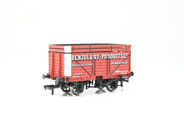 Bachmann OO Gauge 37-177 'Benzol & By-Products Ltd.' 7-Plank Open Wagon No.1104 - Boxed