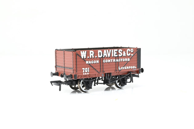 Bachmann OO gauge 37-2011K 'W.R. Davies & Co.' 7-Plank Open Wagon No.701 - Boxed