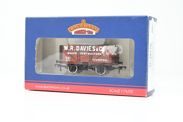 Bachmann OO gauge 37-2011K 'W.R. Davies & Co.' 7-Plank Open Wagon No.701 - Boxed