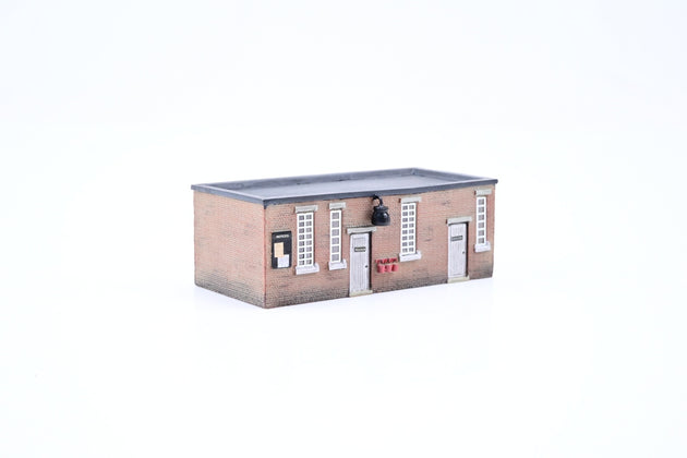 Graham Farish N Gauge 42-0054 Scenecraft Building 'Depot Mess Room and Toilet' - Boxed