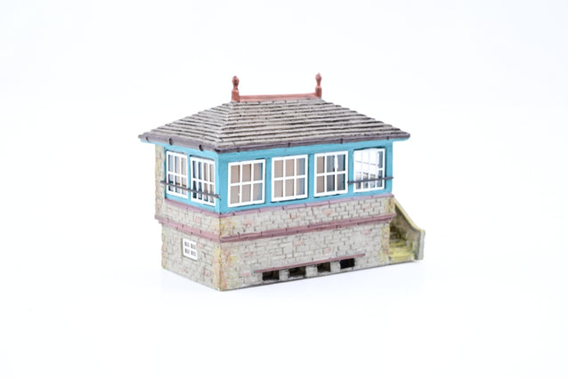 Graham Farish N Gauge 42-176 Scenecraft Building 'Stone Signal Box'