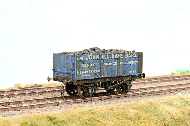 Kit Built O Gauge 'Sir John L.L. Kaye' Blue 7-Plank Open Wagon No.67 - Weathered, Unboxed