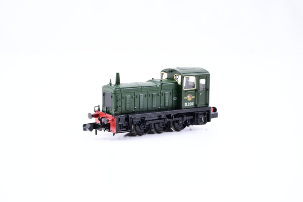 Graham Farish N Gauge 371-060 Class 03 Diesel Shunter BR Plain Green Late Crest No.D2011 - Boxed