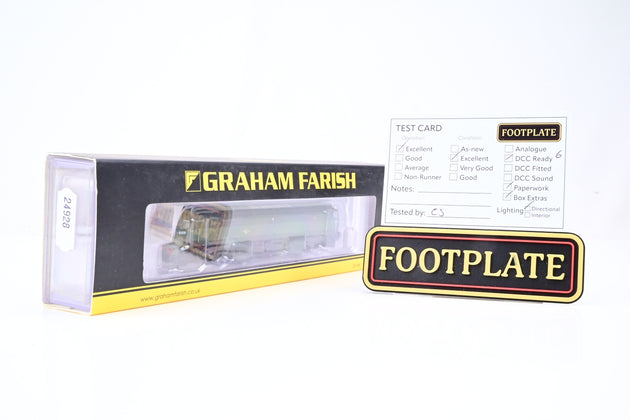 Graham Farish N Gauge 371-825C Class 47/0 BR Two-Tone Green w/ Small Yellow Panels No.D17479 - Boxed