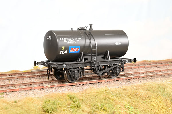 Dapol O Gauge 7F-063-003 EGS Class B Anchor Mounted Tank EGS No.224 - Boxed