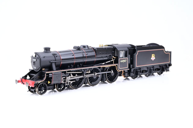 Hornby OO Gauge R30393 BR Black Early Emblem 4-6-0 Stanier Class 5MT 'Black 5' No.44907 - Boxed