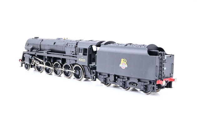 Hornby OO Gauge R3396TTS BR Black Early Emblem Class 9F w/ Crosti Boiler No.92025 - DCC Sound, Railroad Edition, Boxed