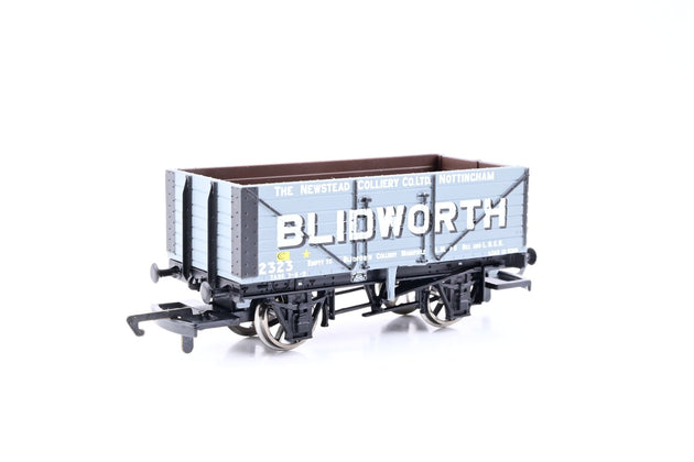 Hornby OO Gauge R6164 'Blidworth' Grey 7-Plank Wagon No.2323 - Boxed
