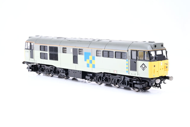 Hornby OO Gauge R2753 BR Railfreight Construction Class 31 No.31296 - Boxed
