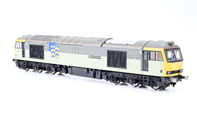 Hornby OO Gauge R2747 BR Railfreight Petroleum Class 60 No.60062 'Samuel Johnson' - Boxed
