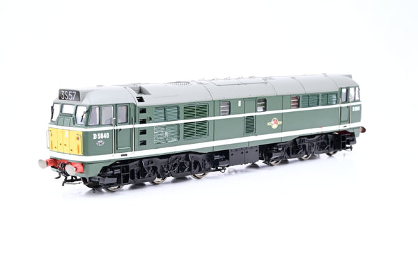 Hornby OO Gauge R2572 BR Green Late Crest Class 31 No.D5640 - Boxed