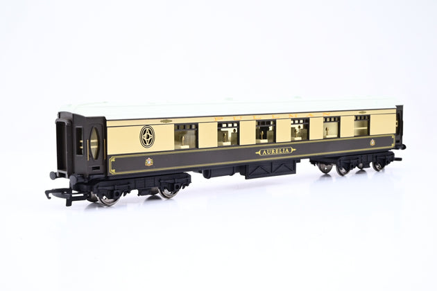 Hornby OO Gauge R1118 'The Southern Belle' Train Set w/ SR Green King Arthur Class No.797 'Sir Blamor de Ganis' + 3 Pullman Cars - Boxed
