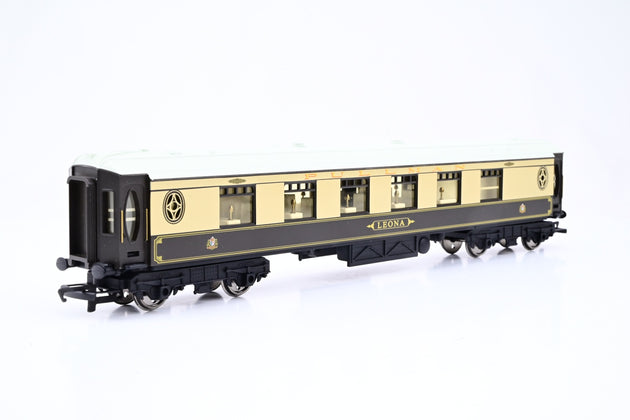 Hornby OO Gauge R1118 'The Southern Belle' Train Set w/ SR Green King Arthur Class No.797 'Sir Blamor de Ganis' + 3 Pullman Cars - Boxed
