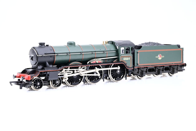 Hornby OO Gauge R1007 'Football Special' Train Set BR B17 Liverpool BR Lined Green L/Crest 3 MK1 Coaches No.61664 - Boxed