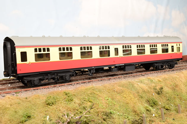 Sancheng O Gauge BR Crimson & Cream Mk1 SK Corridor Second Coach No.E24160 - Boxed