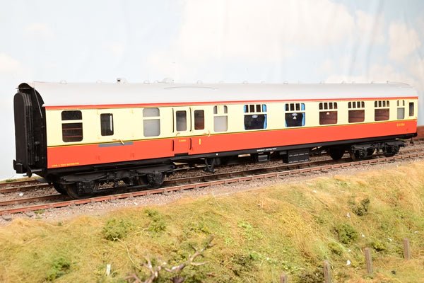 Sancheng O Gauge BR Crimson & Cream Mk1 BCK Brake Corridor Composite No.E21256 - Boxed